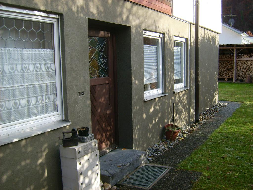 Ferienwohnung Clauss Zwiefalten ภายนอก รูปภาพ